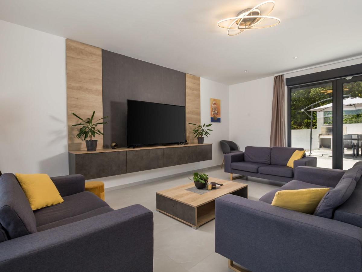 Villa Pinnidae By Interhome Лопар Экстерьер фото